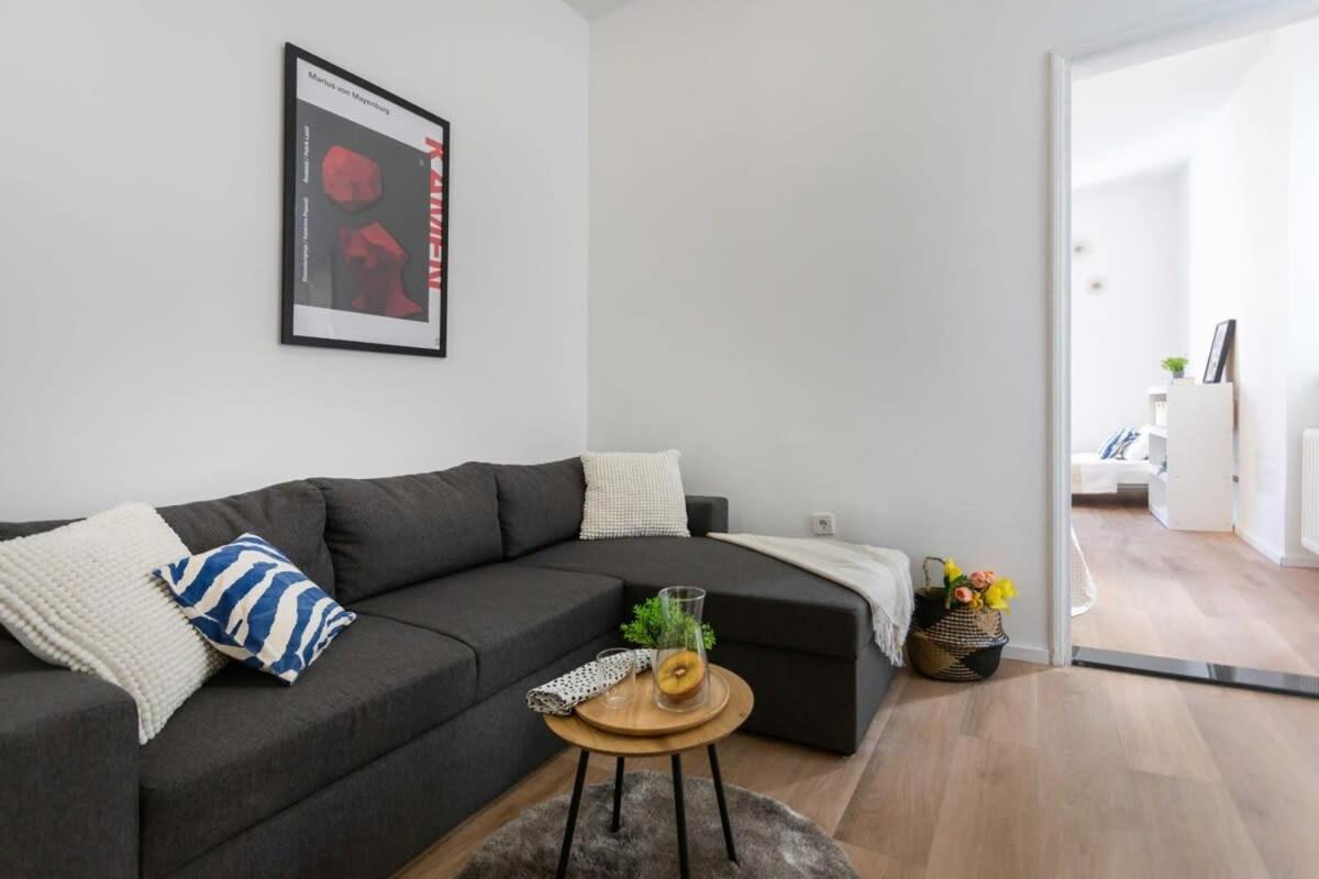 Niko And Sofia'S Apartment Urban Stay Zagreb Exterior photo