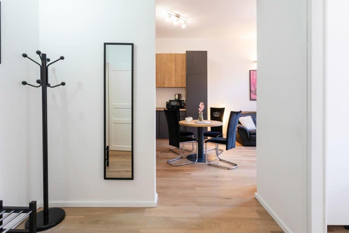 Niko And Sofia'S Apartment Urban Stay Zagreb Exterior photo